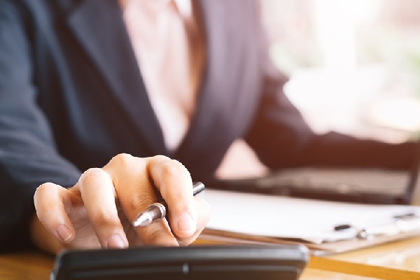 比亚迪方程豹钛3正式上市，13.38万起，政策权益更加惊喜！